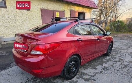 Hyundai Solaris II рестайлинг, 2012 год, 560 000 рублей, 4 фотография