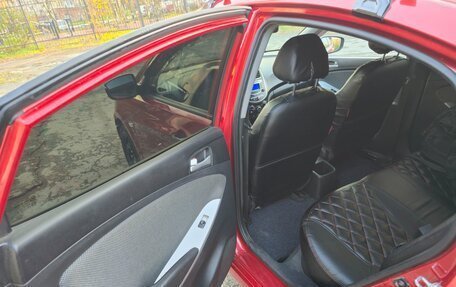 Hyundai Solaris II рестайлинг, 2012 год, 560 000 рублей, 11 фотография