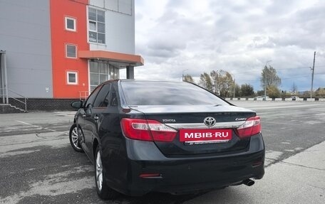 Toyota Camry, 2012 год, 1 350 000 рублей, 10 фотография