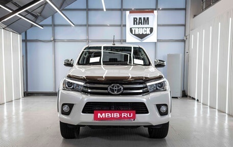 Toyota Hilux VIII, 2018 год, 3 899 999 рублей, 5 фотография