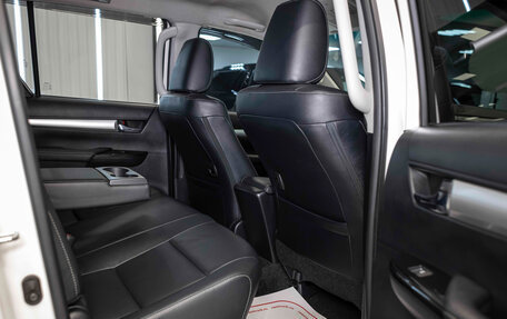 Toyota Hilux VIII, 2018 год, 3 899 999 рублей, 20 фотография