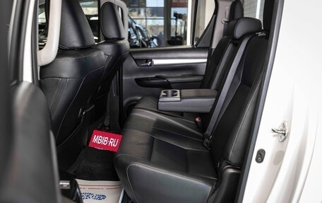 Toyota Hilux VIII, 2018 год, 3 899 999 рублей, 18 фотография