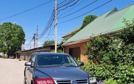 Volkswagen Touareg III, 2004 год, 870 000 рублей, 1 фотография