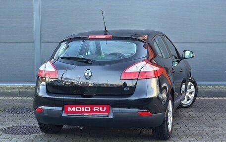 Renault Megane III, 2011 год, 799 000 рублей, 4 фотография