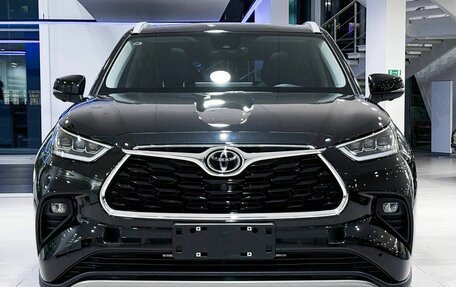 Toyota Highlander, 2026 год, 5 750 000 рублей, 2 фотография
