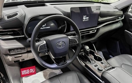 Toyota Highlander, 2026 год, 5 750 000 рублей, 12 фотография