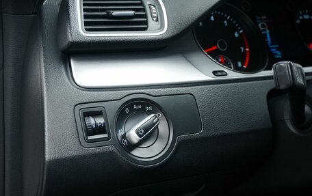 Volkswagen Passat CC I рестайлинг, 2012 год, 1 250 000 рублей, 12 фотография