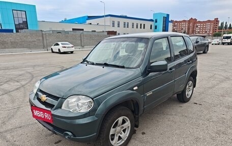 Chevrolet Niva I рестайлинг, 2017 год, 780 000 рублей, 2 фотография