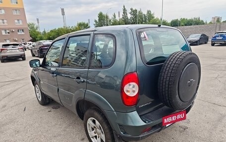Chevrolet Niva I рестайлинг, 2017 год, 780 000 рублей, 8 фотография