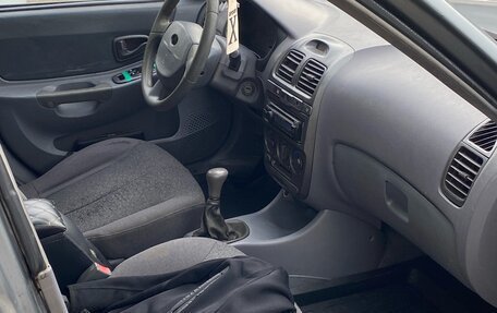 Hyundai Accent II, 2005 год, 199 999 рублей, 8 фотография