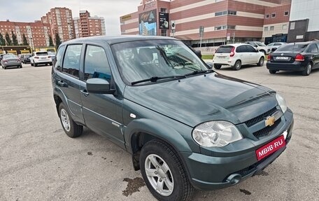 Chevrolet Niva I рестайлинг, 2017 год, 780 000 рублей, 13 фотография