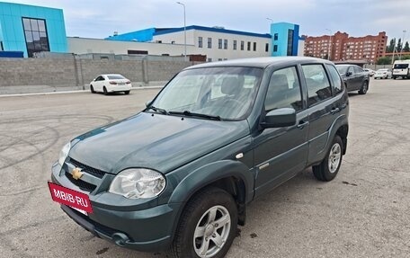 Chevrolet Niva I рестайлинг, 2017 год, 780 000 рублей, 11 фотография