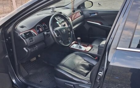Toyota Camry, 2012 год, 1 600 000 рублей, 2 фотография