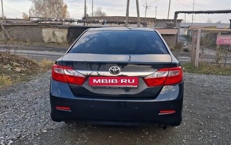 Toyota Camry, 2012 год, 1 600 000 рублей, 7 фотография