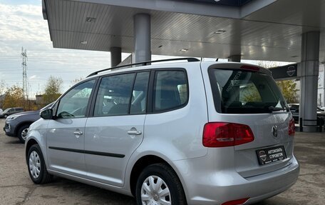 Volkswagen Touran III, 2014 год, 1 085 000 рублей, 7 фотография