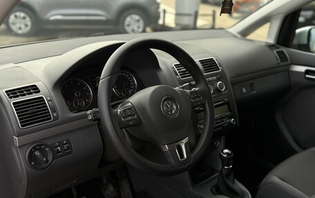 Volkswagen Touran III, 2014 год, 1 085 000 рублей, 11 фотография