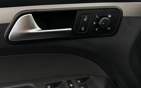 Volkswagen Touran III, 2014 год, 1 085 000 рублей, 19 фотография