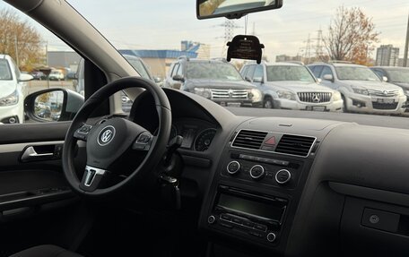 Volkswagen Touran III, 2014 год, 1 085 000 рублей, 17 фотография