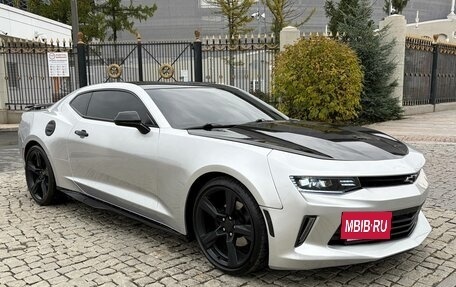 Chevrolet Camaro VI, 2018 год, 2 350 000 рублей, 2 фотография