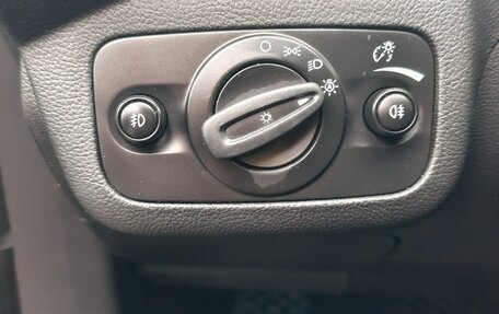 Ford Kuga III, 2014 год, 1 000 000 рублей, 10 фотография