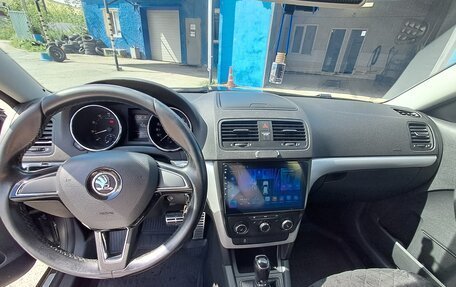 Skoda Yeti I рестайлинг, 2014 год, 1 200 000 рублей, 5 фотография