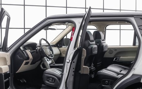 Land Rover Range Rover IV рестайлинг, 2017 год, 4 190 000 рублей, 10 фотография