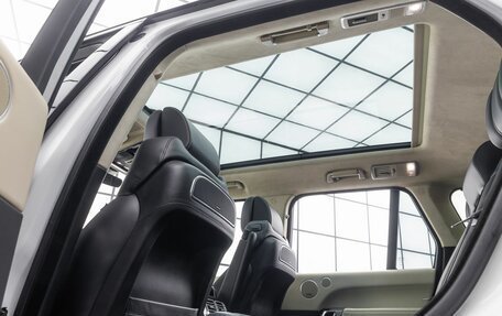Land Rover Range Rover IV рестайлинг, 2017 год, 4 190 000 рублей, 9 фотография