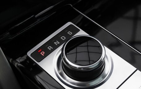 Land Rover Range Rover IV рестайлинг, 2017 год, 4 190 000 рублей, 21 фотография