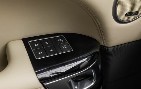 Land Rover Range Rover IV рестайлинг, 2017 год, 4 190 000 рублей, 20 фотография