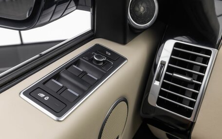 Land Rover Range Rover IV рестайлинг, 2017 год, 4 190 000 рублей, 29 фотография