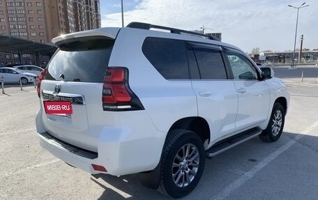 Toyota Land Cruiser Prado 150 рестайлинг 2, 2019 год, 6 100 000 рублей, 4 фотография