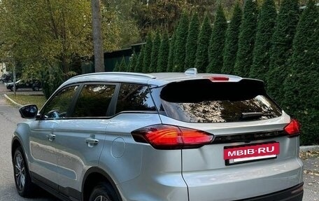 Geely Atlas, 2024 год, 2 200 000 рублей, 8 фотография