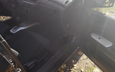 Mitsubishi Lancer IX, 2006 год, 410 000 рублей, 11 фотография
