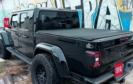 Jeep Gladiator, 2021 год, 6 200 000 рублей, 5 фотография