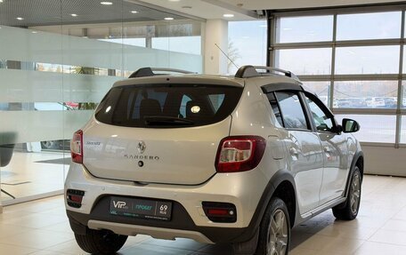 Renault Sandero II рестайлинг, 2018 год, 1 117 000 рублей, 6 фотография