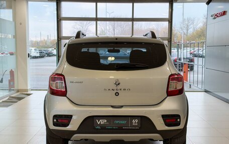 Renault Sandero II рестайлинг, 2018 год, 1 117 000 рублей, 5 фотография