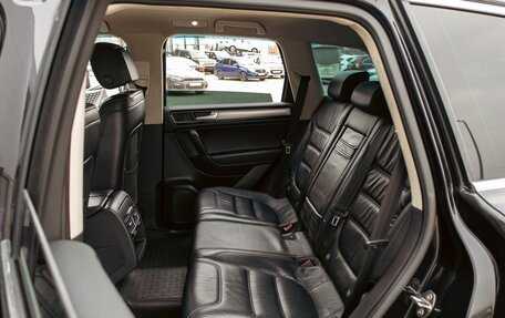 Volkswagen Touareg III, 2015 год, 2 645 000 рублей, 17 фотография