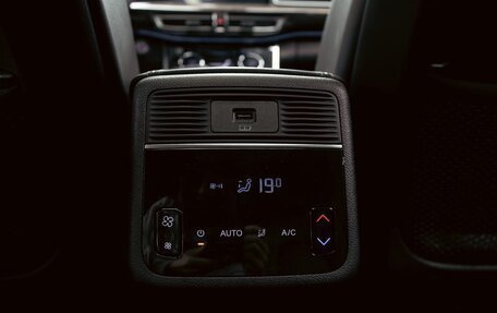 Volkswagen Touareg III, 2015 год, 2 645 000 рублей, 18 фотография