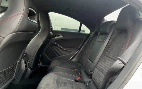 Mercedes-Benz CLA, 2018 год, 1 580 000 рублей, 13 фотография