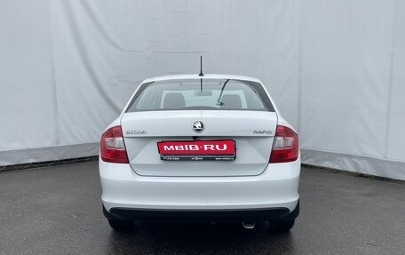 Skoda Rapid I, 2015 год, 1 070 000 рублей, 5 фотография