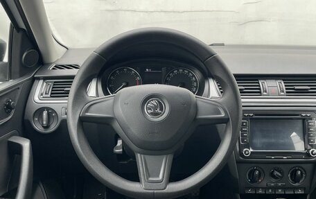 Skoda Rapid I, 2015 год, 1 070 000 рублей, 14 фотография