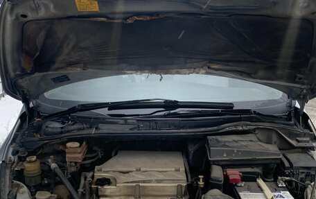 Mitsubishi Grandis, 2003 год, 650 000 рублей, 6 фотография