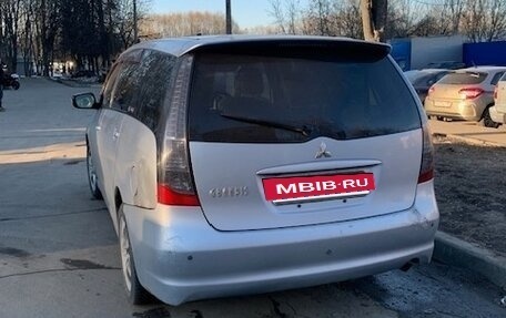 Mitsubishi Grandis, 2003 год, 650 000 рублей, 5 фотография