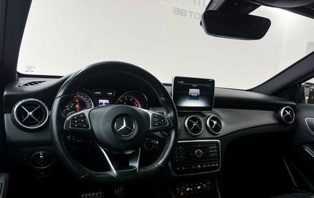 Mercedes-Benz GLA, 2016 год, 2 700 000 рублей, 11 фотография