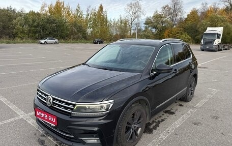 Volkswagen Tiguan II, 2018 год, 2 190 000 рублей, 1 фотография