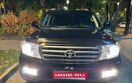 Toyota Land Cruiser 200, 2011 год, 3 700 000 рублей, 8 фотография