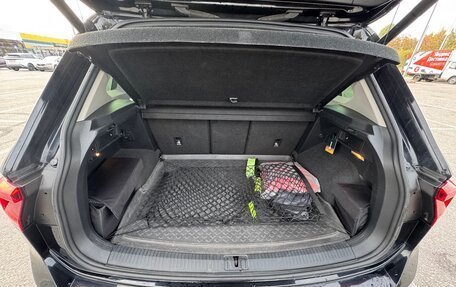 Volkswagen Tiguan II, 2018 год, 2 190 000 рублей, 11 фотография