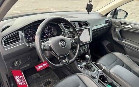 Volkswagen Tiguan II, 2018 год, 2 190 000 рублей, 6 фотография