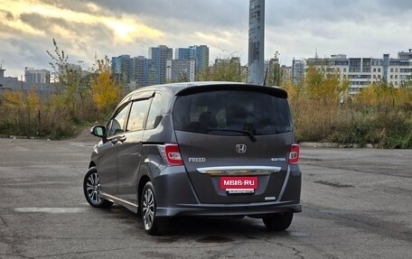 Honda Freed I, 2014 год, 1 180 000 рублей, 11 фотография