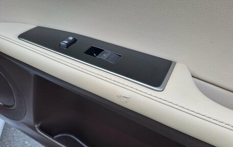 Lexus ES VII, 2015 год, 2 390 000 рублей, 24 фотография